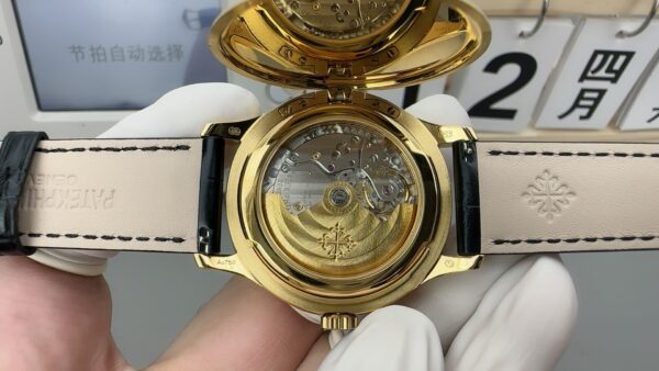 Patek Philippe Calatrava 5227