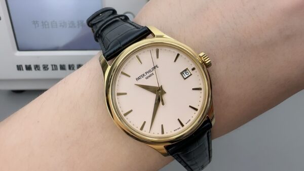 Patek Philippe Calatrava 5227