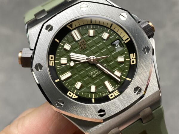 Audemars Piguet Watch 4308