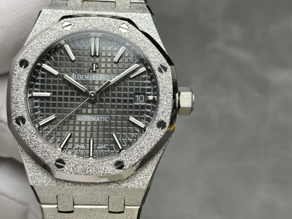 Audemars Piguet Watch 15454