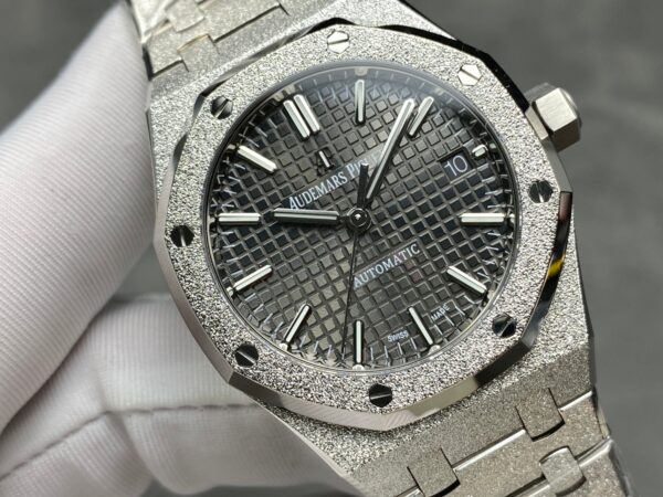 Audemars Piguet Watch 15454