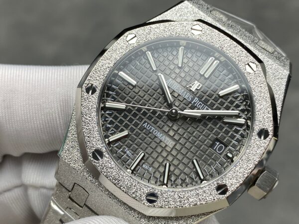 Audemars Piguet Watch 15454