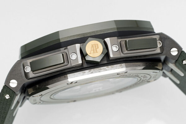 Audemars Piguet Royal Oak Offshore 26400 Red