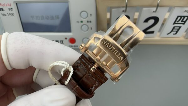 Patek Philippe Nautilus 5712 Rose Gold