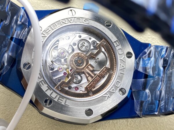 a1745677359320_2010-1.jpg Patek Philippe Royal Oak 5134 Blue