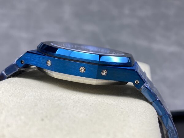 a1745677359320_8364-1.jpg Patek Philippe Royal Oak 5134 Blue