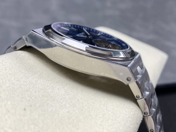 Patek Philippe Overseas (COMPLICATIONS) Blue