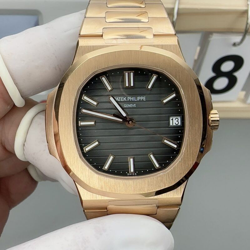 Patek Philippe Nautilus 5711 Rose Gold