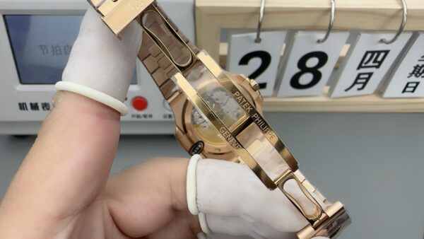 Patek Philippe Nautilus 5711 Rose Gold