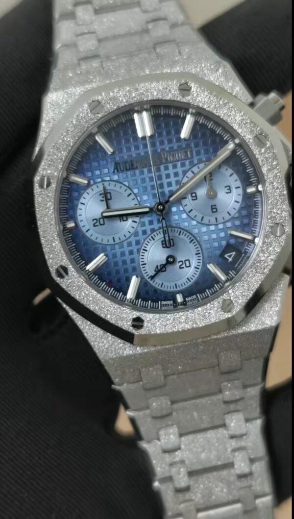 Audemars Piguet Royal Oak 26240 Smoked