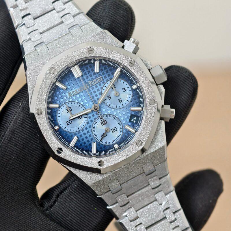 a1747985385046_4570-2.jpg Audemars Piguet Royal Oak 26240 Smoked