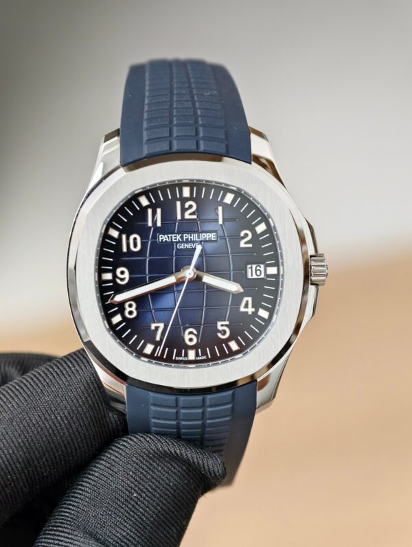 a1748345920275_3228-2.jpg Patek Philippe Aquanaut 5168G Blue