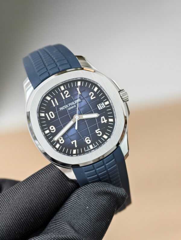 a1748345920339_4224-2.jpg Patek Philippe Aquanaut 5168G Blue