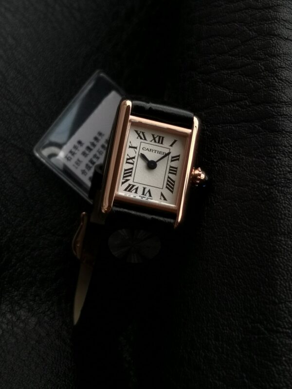 a1749996333826_1078-3.jpg Cartier Tank (TANK) Blue