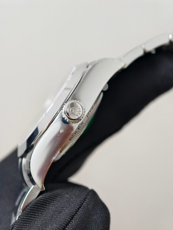 Patek Philippe Nautilus 5821 Rose Gold