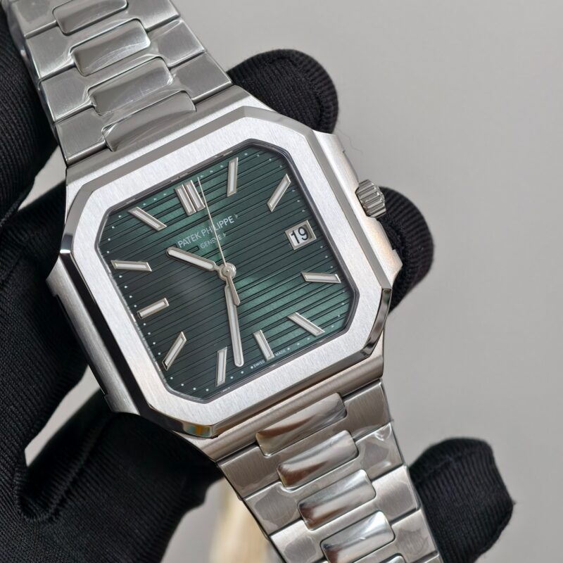 Patek Philippe Nautilus 5821 Green