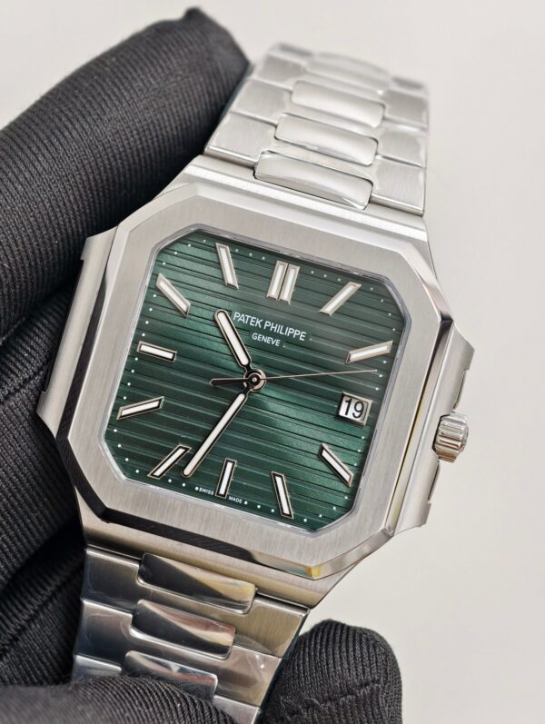 Patek Philippe Nautilus 5821 Green