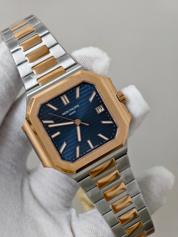 Patek Philippe Nautilus 5821 Rose Gold