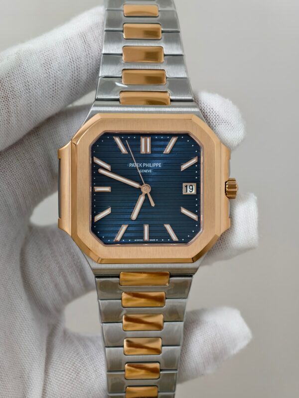 Patek Philippe Nautilus 5821 Rose Gold