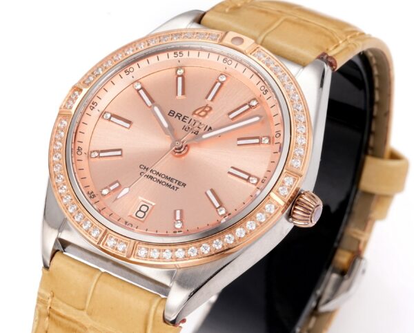 Breitling Chronomat (COMPLICATIONS) Red