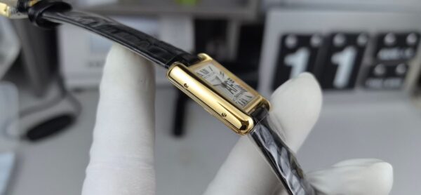 Cartier Tank (TANK) Black