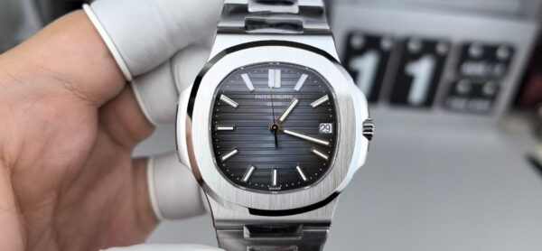 Patek Philippe Nautilus 5711 Blue