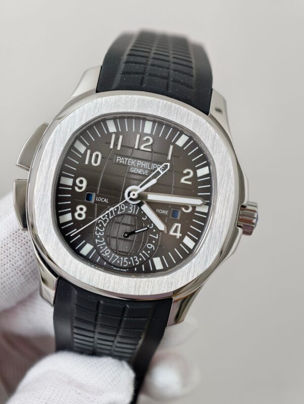 Patek Philippe Aquanaut 5164 Black