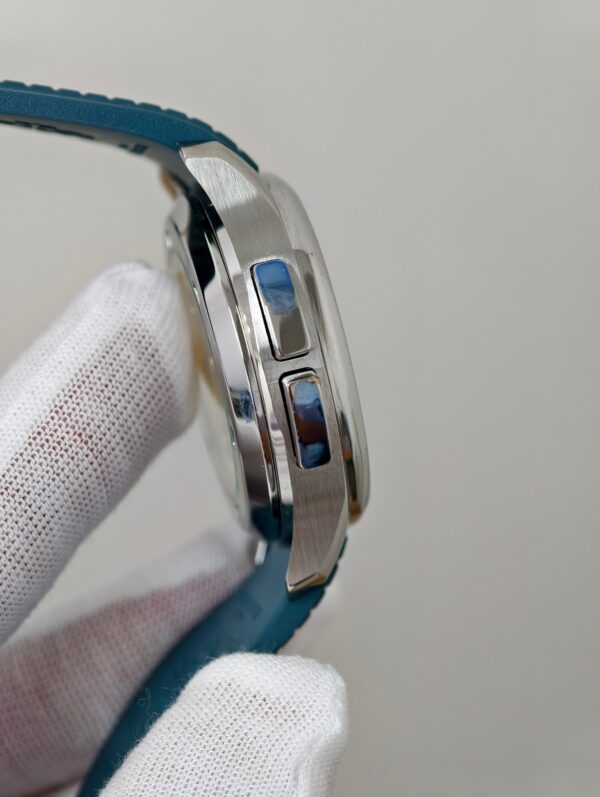 a1757657021642_2558-1.jpg Patek Philippe Aquanaut 5164 Blue
