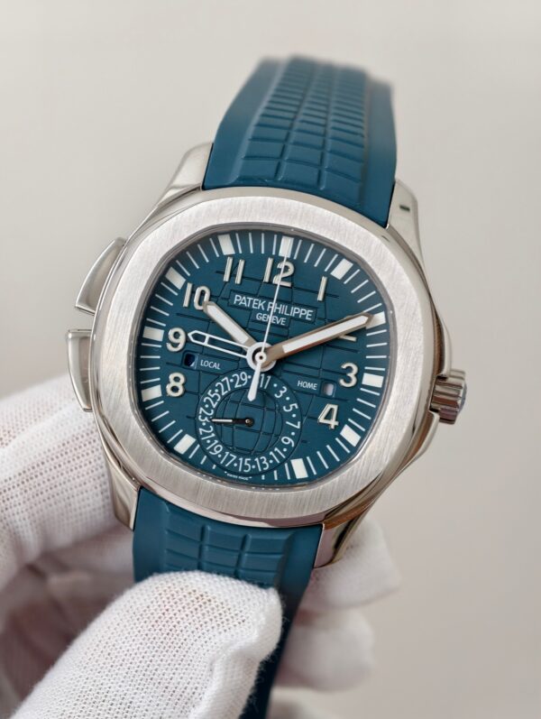 a1757657021725_3210-1.jpg Patek Philippe Aquanaut 5164 Blue