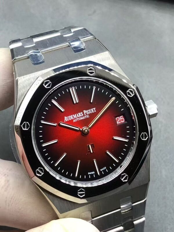 Audemars Piguet Royal Oak 16202 Red