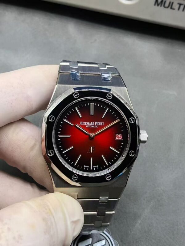 Audemars Piguet Royal Oak 16202 Red
