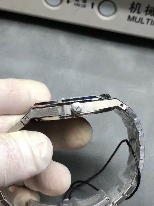 Audemars Piguet Royal Oak 16202 Red