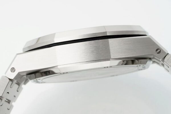 Audemars Piguet Royal Oak 26240