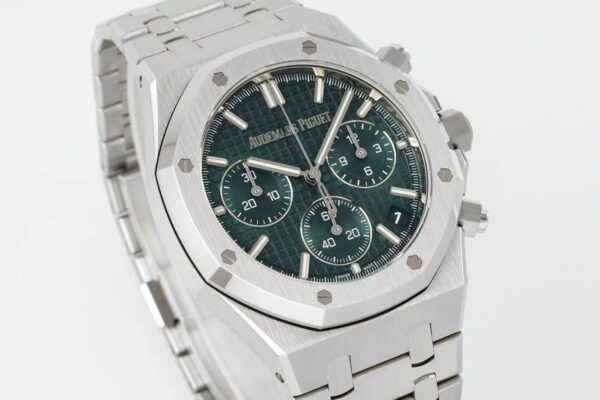 Audemars Piguet Royal Oak 26240