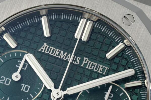 Audemars Piguet Royal Oak 26240