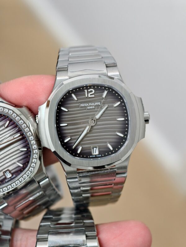 Patek Philippe Nautilus 7118
