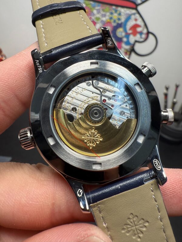 Patek Philippe Calatrava 5524 Blue