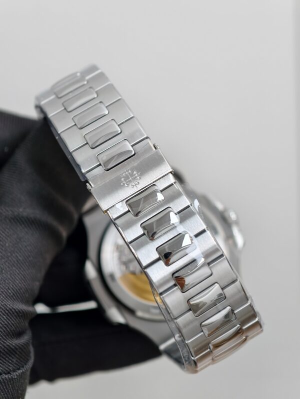 Patek Philippe Nautilus 5711A Blue