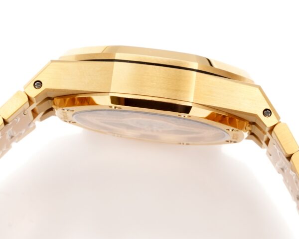 Audemars Piguet Royal Oak 26240 Yellow Gold