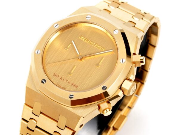 Audemars Piguet Royal Oak 26240 Yellow Gold
