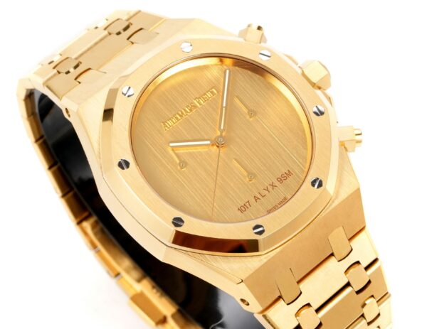 Audemars Piguet Royal Oak 26240 Yellow Gold
