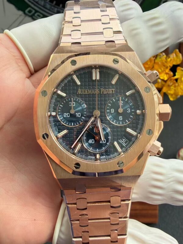 Audemars Piguet Royal Oak 26240 Yellow Gold