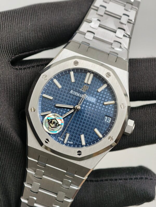 Audemars Piguet Royal Oak (ROYAL OAK) Blue