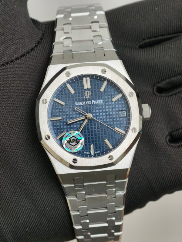 Audemars Piguet Royal Oak (ROYAL OAK) Blue