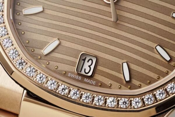 Patek Philippe Nautilus 7118 White