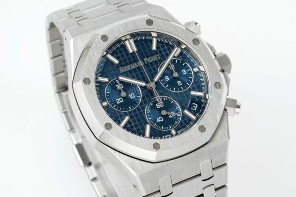 Audemars Piguet Royal Oak 26240 Blue