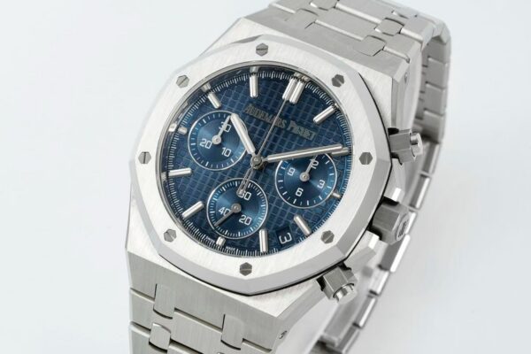 Audemars Piguet Royal Oak 26240 Blue