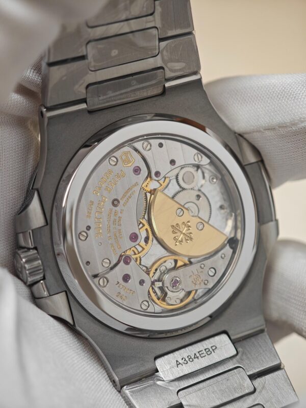 Patek Philippe Nautilus 5712A