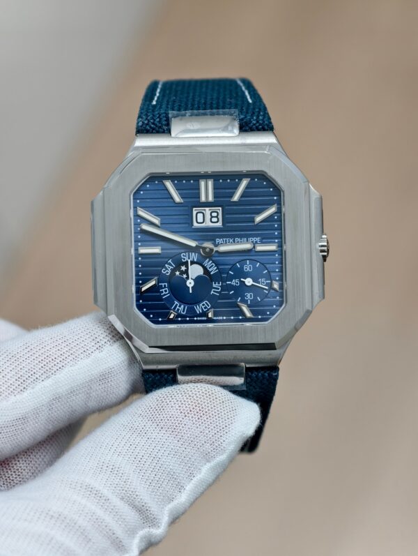 Patek Philippe Watch 5822P