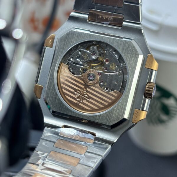 Patek Philippe Watch 5821